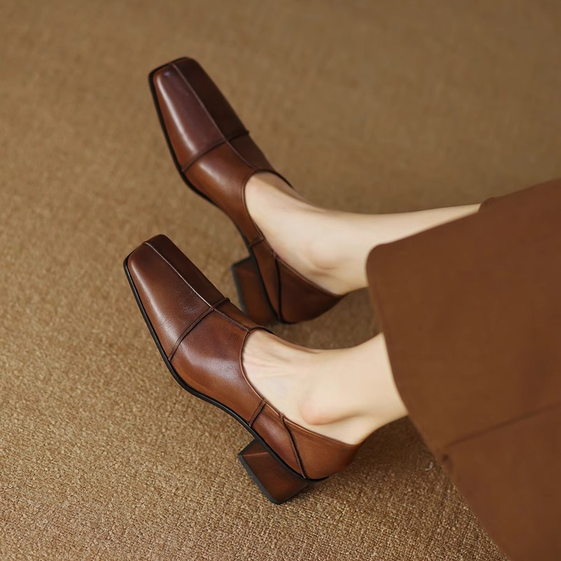 Blanche | Square-Toe Block Heel Loafers
